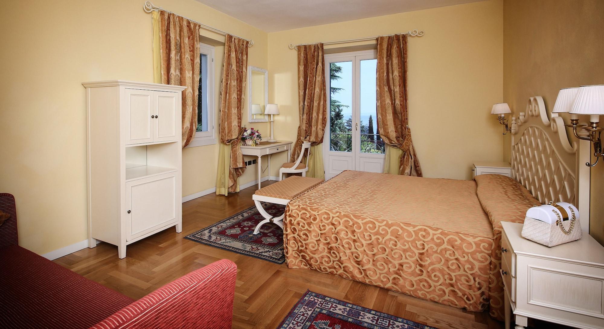 Villa Sofia Hotel Gardone Riviera Eksteriør billede