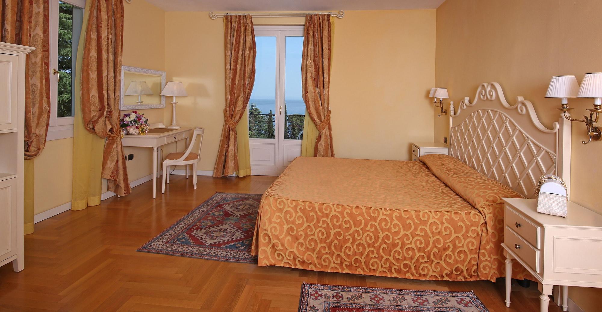 Villa Sofia Hotel Gardone Riviera Eksteriør billede