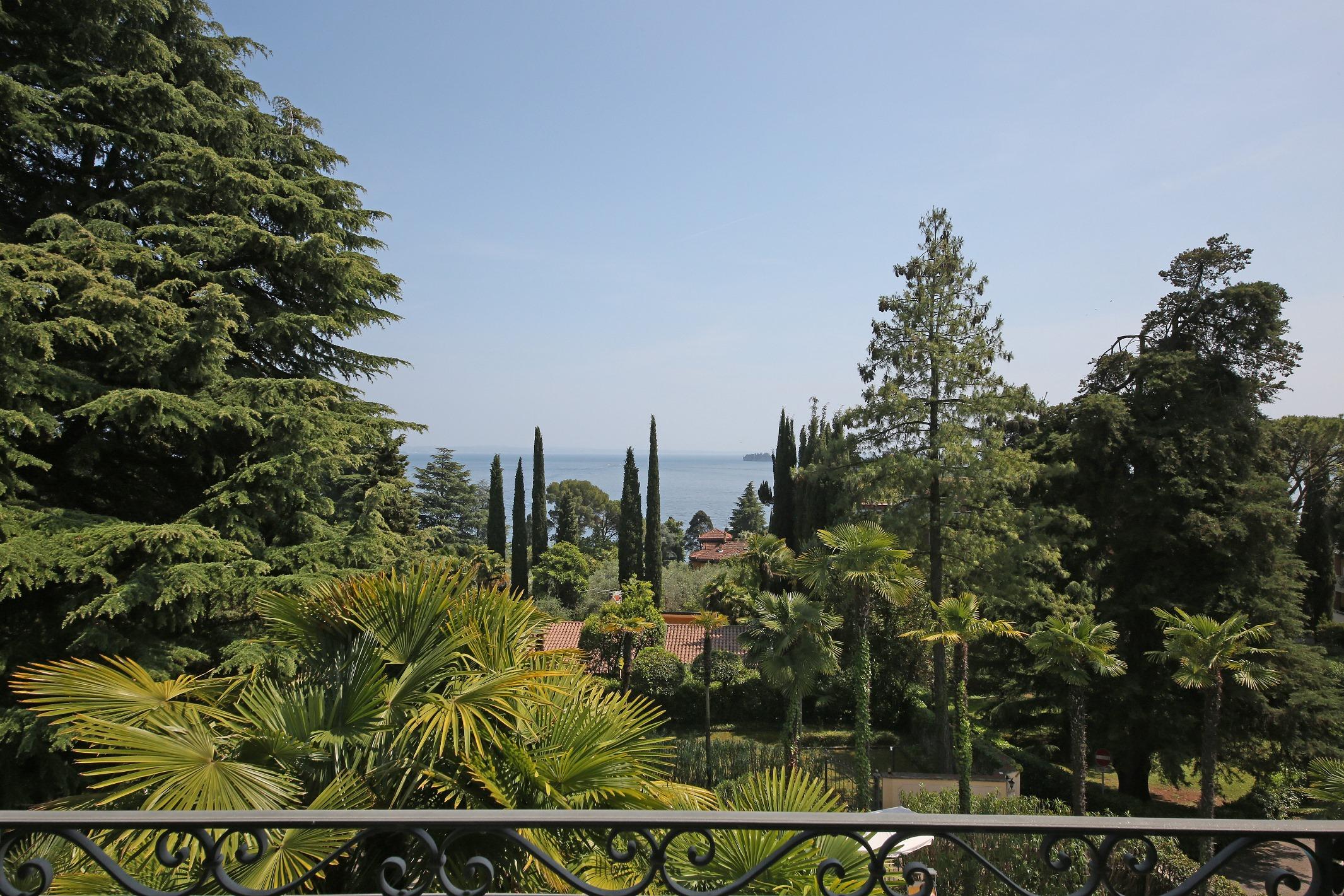 Villa Sofia Hotel Gardone Riviera Eksteriør billede