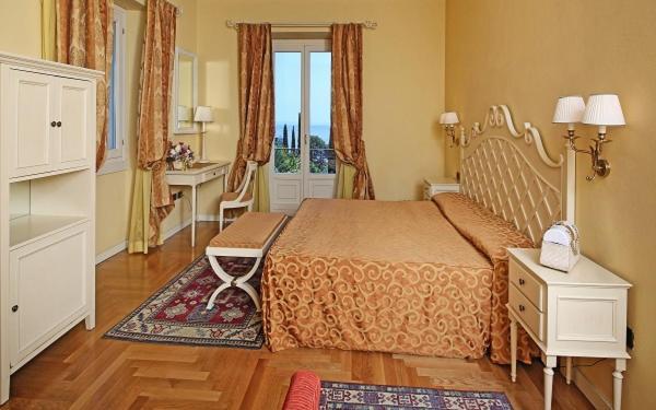 Villa Sofia Hotel Gardone Riviera Eksteriør billede